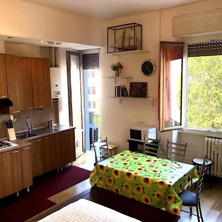 Διαμέρισμα Porta Volta Flexyrent Studio *